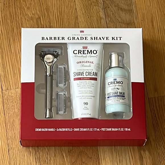 Cremo Barber Grade Shave Kit — razor handle, 3 blade refills, cream & balm - Picture 2 of 3